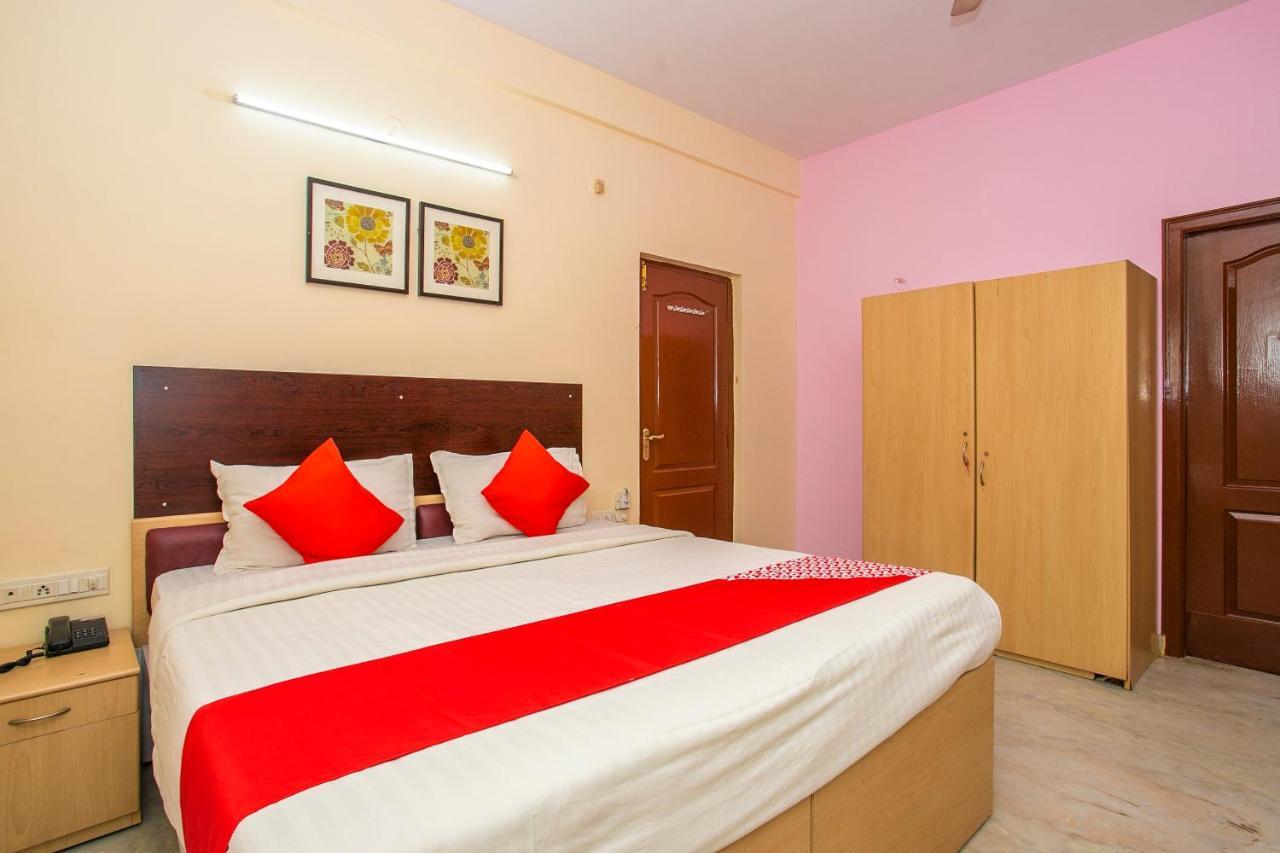 Capital O 5379 The Roy Grand Inns Bangalore Buitenkant foto