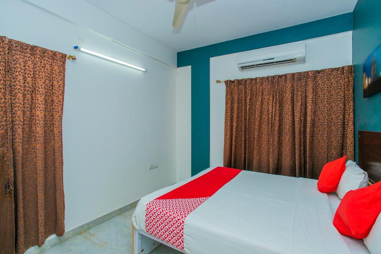 Capital O 5379 The Roy Grand Inns Bangalore Buitenkant foto