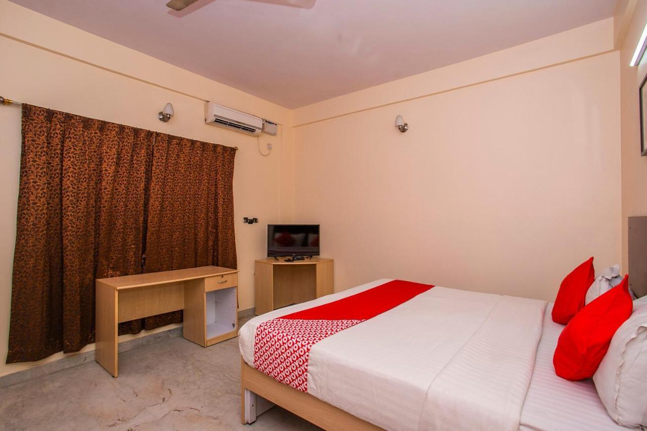 Capital O 5379 The Roy Grand Inns Bangalore Buitenkant foto