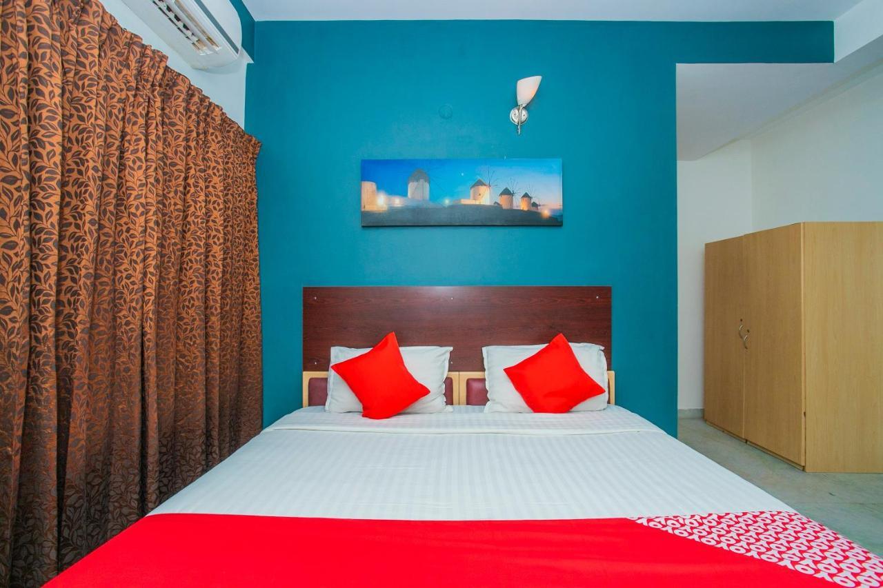 Capital O 5379 The Roy Grand Inns Bangalore Buitenkant foto