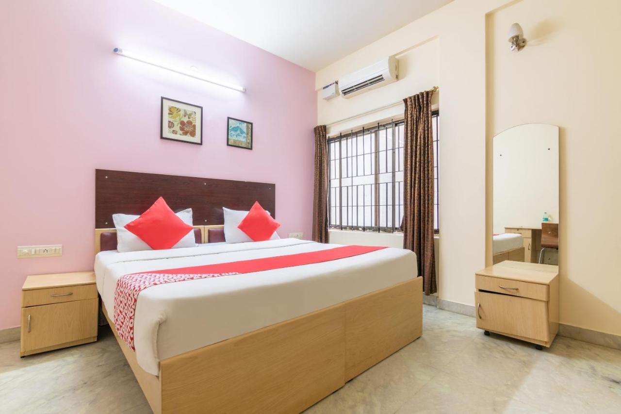 Capital O 5379 The Roy Grand Inns Bangalore Buitenkant foto