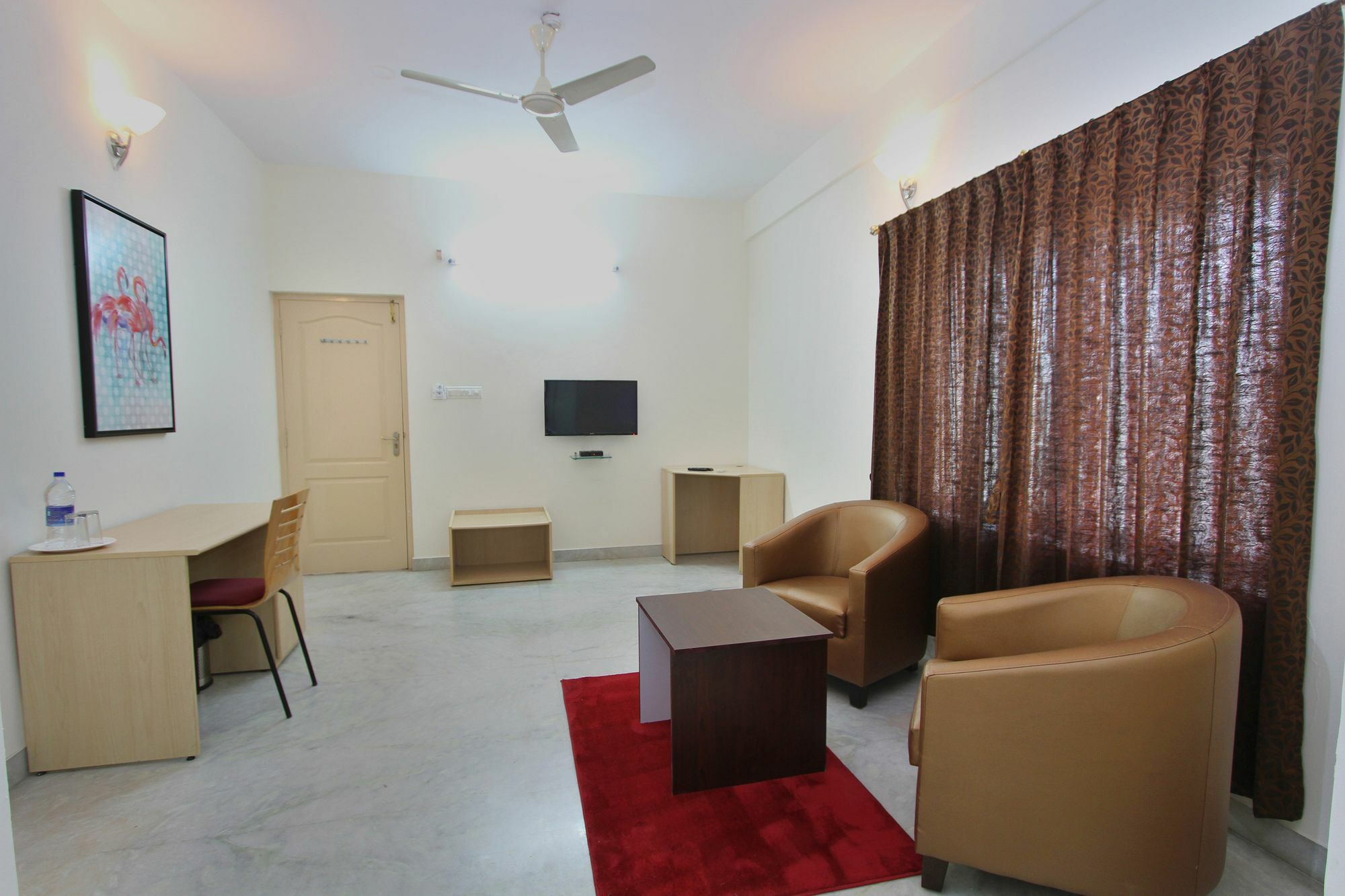 Capital O 5379 The Roy Grand Inns Bangalore Buitenkant foto